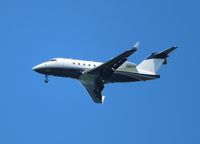 N203 @ SFO - Challenger 604 - by Florida Metal