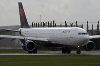 N801NW @ EHAM - Delta A333 lining-up - by FerryPNL