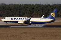 EI-EVP @ EHEH - Ryanair B738 touching-down - by FerryPNL