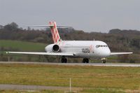 EI-FCB @ LFRB - Boeing 717-200, Ready to take off rwy 25L, Brest-Bretagne Airport (LFRB-BES) - by Yves-Q