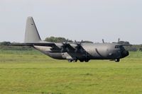 5226 @ LFRB - Lockheed C-130H Hercules (61-PK), Taxiing to holding point rwy 25L, Brest-Bretagne airport (LFRB-BES) - by Yves-Q