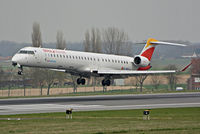 EC-MVC @ EBBR - Landing at Brussels rwy 25 L. - by Jef Pets