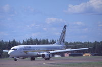SE-DVU @ ESOK - Novair Boeing 737-85F landing at Karlstad airport, Sweden, 2002 - by Van Propeller