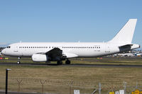 VH-VNB @ YSSY - taxiing to 16L - by Bill Mallinson