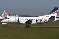 VH-RXE @ YSSY - taxi to 16L - by Bill Mallinson