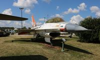 81-0817 - F-16 at Russell - by Florida Metal