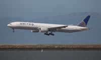 N2138U @ KSFO - United