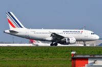 F-GRHZ @ LFPG - Air France A319 arrival - by FerryPNL