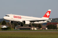 HB-IJQ @ LOWG - Swiss Airbus A320-214 @GRZ - by Stefan Mager