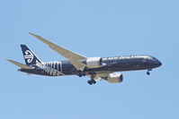 ZK-NZE @ YPPH - Boeing 787-9. Air New Zealand ZK-NZE, final runway 21, Perth airport 23/11/18. - by kurtfinger