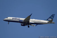 N193JB @ KJFK - Embraer 190AR (ERJ-190-100IGW) Peek-A-Blue - JetBlue Airways  C/N 19000017, N193JB - by Dariusz Jezewski www.FotoDj.com