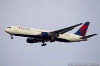 N188DN @ KJFK - Boeing 767-332/ER - Delta Air Lines  C/N 27583, N188DN - by Dariusz Jezewski www.FotoDj.com