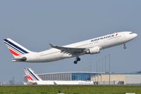 F-GZCM @ LFPG - Air France A332 taking-off. - by FerryPNL