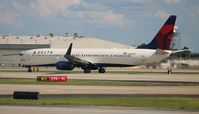N809DN @ KATL - Delta 737-932 - by Florida Metal