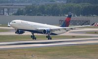 N827NW - A333 - Delta Air Lines