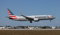 N843NN @ KMIA - American 737-823 - by Florida Metal
