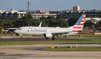 N855NN @ KTPA - American 737-823 - by Florida Metal