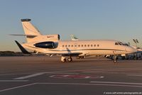 N40ZA @ EDDK - Dassault Falcon 900EX - Pushpak Inc. Newark - 32 - N40ZA - 27.09.2018 - CGN - by Ralf Winter