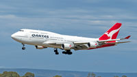 VH-OEG @ YPPH - Boeing 747-438. Qantas VH-OEG, final runway 03, YPPH 29/09/18. - by kurtfinger