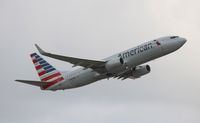 N894NN @ KMIA - American 737-823 - by Florida Metal
