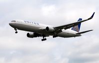 N643UA @ EGLL - Taken from various locations around the 27L/R landing zones - by m0sjv