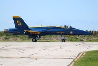 163451 @ KBKL - Cleveland Airshow 2016