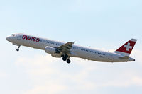 HB-IOL - A320 - Edelweiss Air