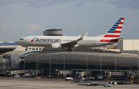 N904NN @ KMIA - MIA spotting - by Florida Metal