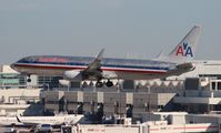 N906AN @ KMIA - MIA spotting - by Florida Metal