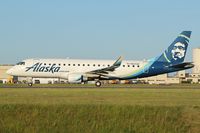 N625QX @ PAE - PAE/KPAE - by Nick Dean