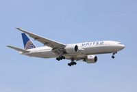 N78004 - B772 - United Airlines