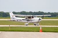 N172HX @ KJVL - Taxiing for departure