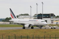 F-GUGO @ LFRB - Airbus A318-111, Push back, Brest-Bretagne airport (LFRB-BES) - by Yves-Q