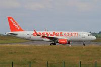 OE-IVL @ LFRB - Airbus A320-214, Taxiing to boarding ramp, Brest-Bretagne airport (LFRB-BES) - by Yves-Q