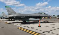 89-2114 @ KYIP - F-16C