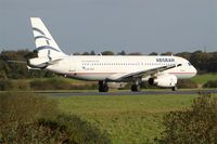 SX-DVS @ LFRB - Airbus A320-232, Taxiing to holding point rwy 25L, Brest-Bretagne airport (LFRB-BES) - by Yves-Q