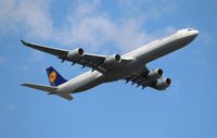 D-AIHB @ KDTW - Lufthansa - by Florida Metal