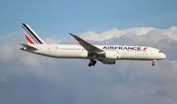 F-HRBG @ KDTW - Air France