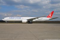 TC-LJF - B77W - Turkish Airlines