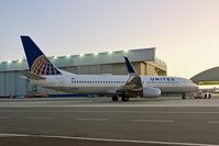 N33294 @ SFO - SFO 2019. - by Clayton Eddy