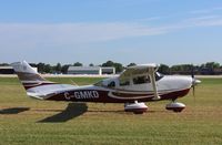 C-GMKD @ KOSH - Cessna T206H
