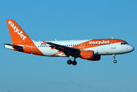 OE-LQM - A319 - Not Available