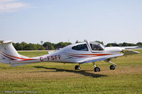 C-FSFF @ KOSH - Diamond DA-40 Diamond Star  C/N 40.1176, C-FSFF - by Dariusz Jezewski www.FotoDj.com