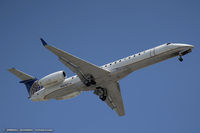 N16147 @ KEWR - Embraer ERJ-145XR (EMB-145XR) - United Express (ExpressJet Airlines)  C/N 145749, N16147 - by Dariusz Jezewski www.FotoDj.com