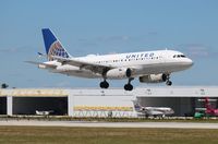 N804UA @ KFLL - United - by Florida Metal