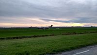 LX-JFB - Vliegveld Midden Zeeland, Arnemuiden.
16:09 - by GJ van den Ende