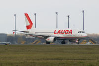 OE-LOJ @ LOWW - Laudamotion Airbus A320 - by Thomas Ramgraber