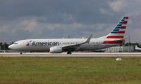 N951NN @ KMIA - American