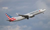 N957NN @ KFLL - American