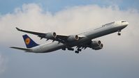 D-AIHW - A346 - Lufthansa